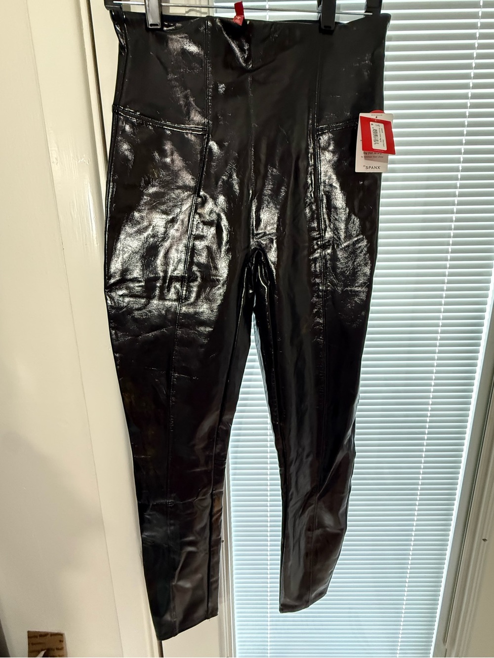 SPANX Black Faux-Leather High-Waist Leggings distressed front. L